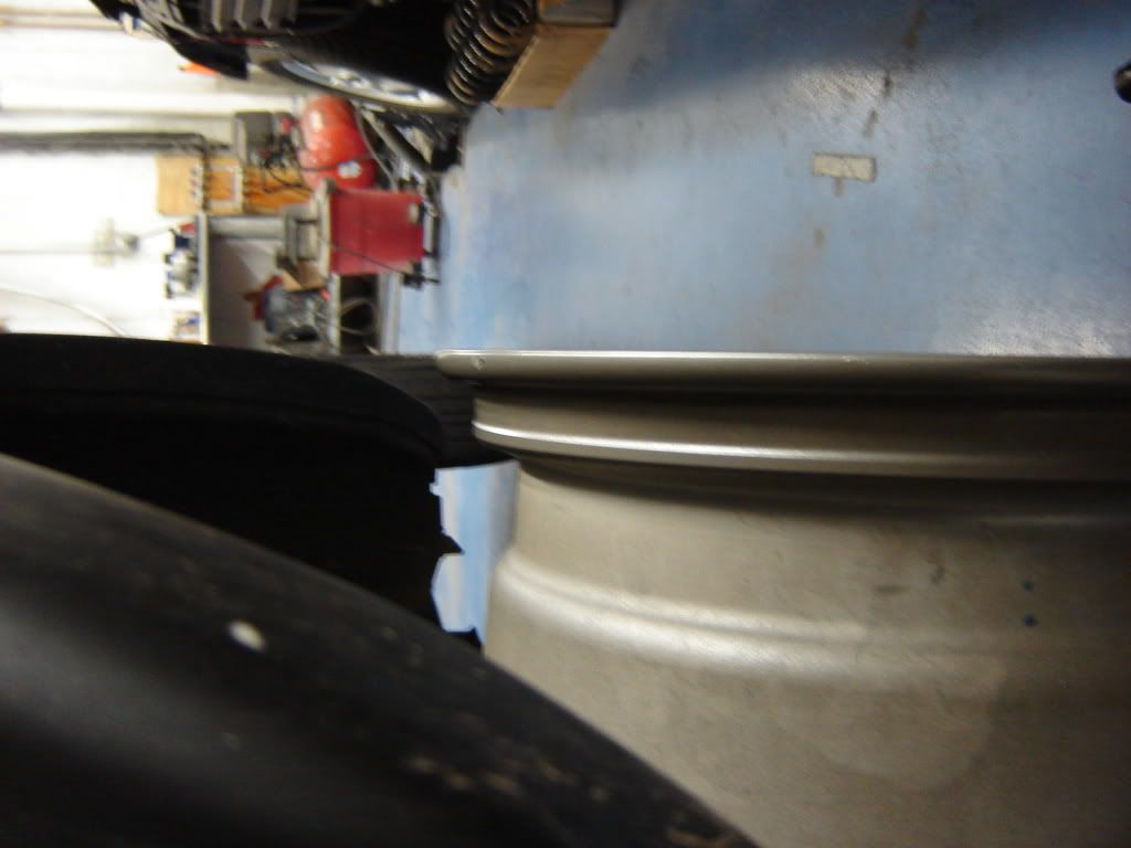 using wheel adapters is this safe? Jeep Enthusiast Forums